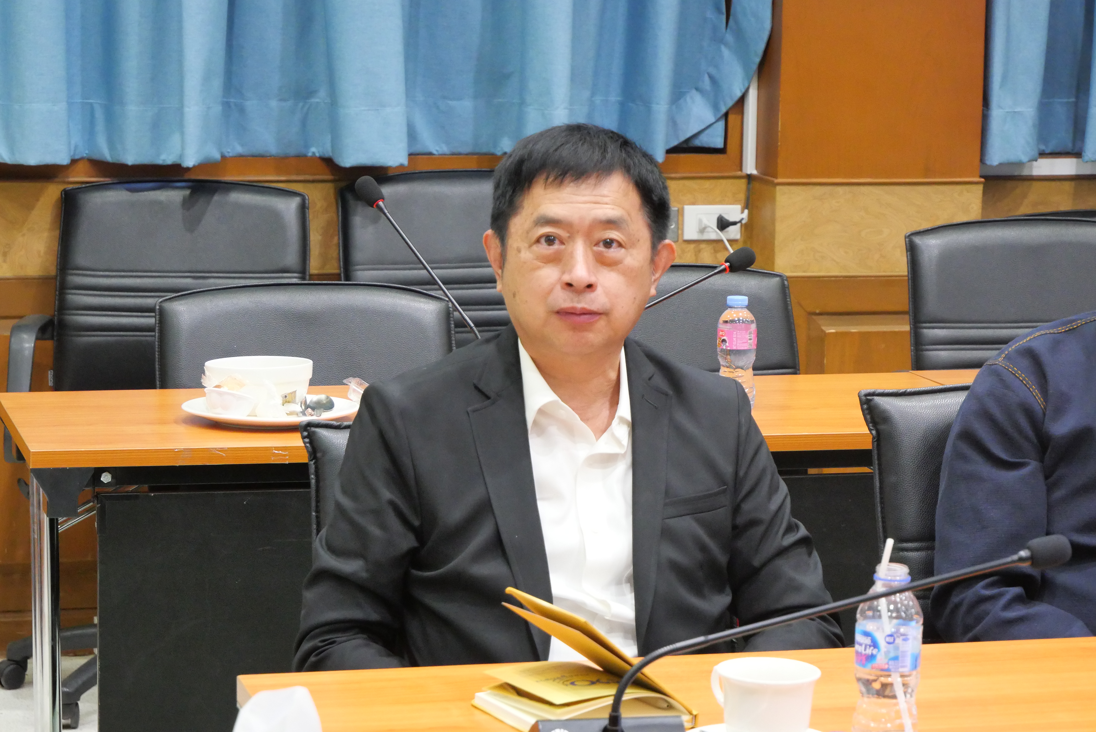 title - ส.ป.ก. ประชุม Morning Talk